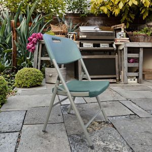 Factory Wholesale Modern Comfortable Waterproof Portable Plastic Folding Chair for Outdoor Garden